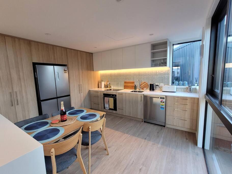 Downtown Apartment クライストチャーチ エクステリア 写真